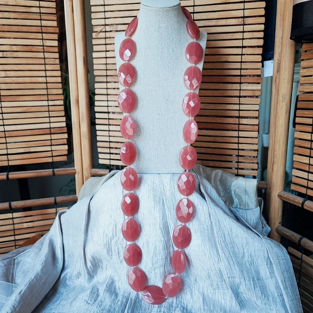Salmon Color Faceted Translucent Acrylic Lucite Large Oval Flat Bead Necklace